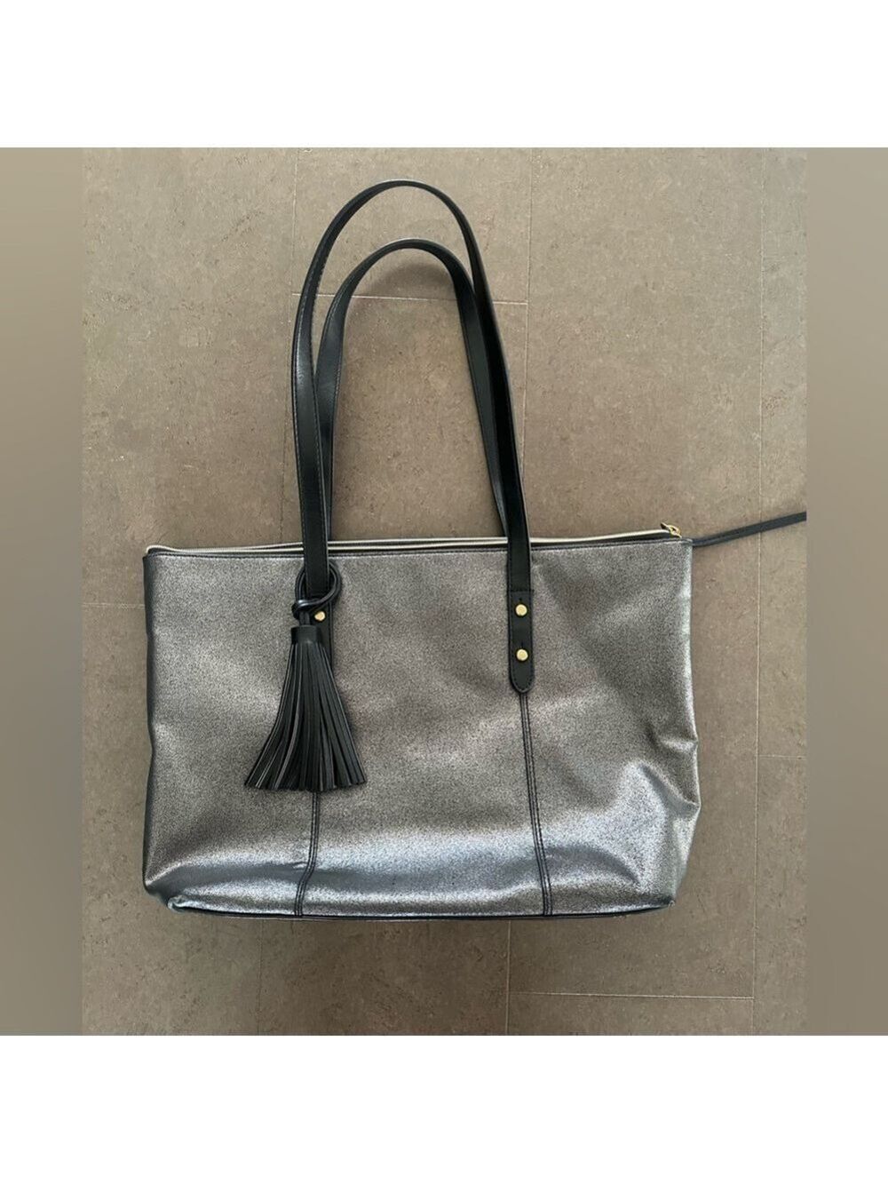 Fossil tote bag